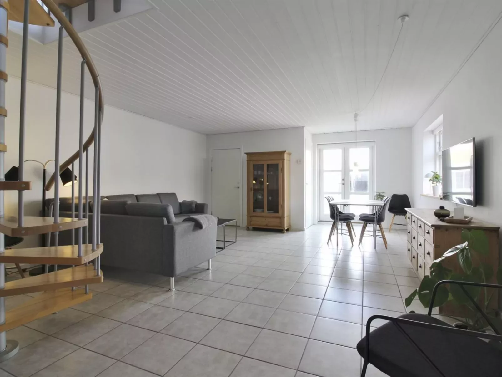 "Marieke" - 50m from the sea-Inside