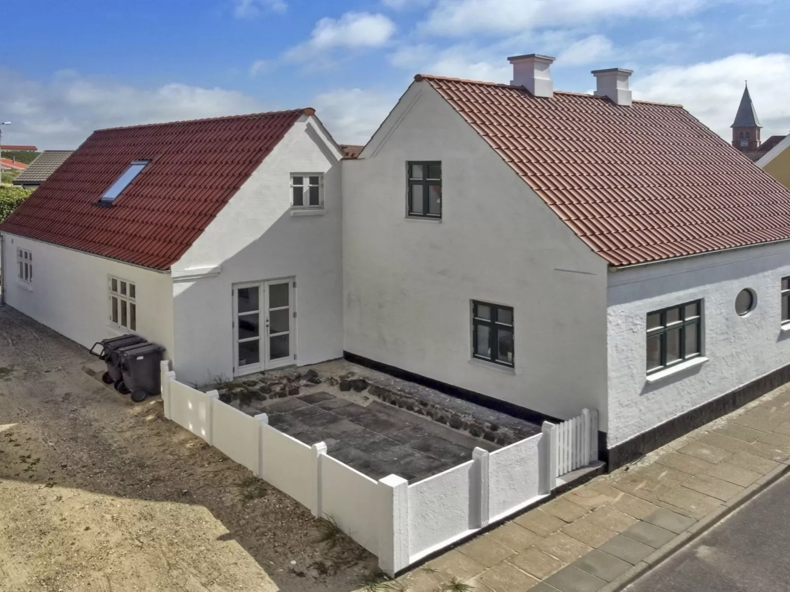 "Marieke" - 50m from the sea-Outside