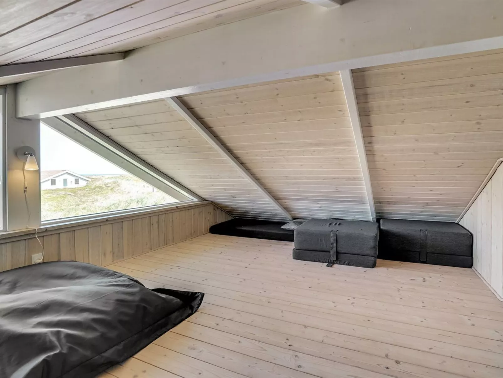 "Horsten" - 350m from the sea-Inside