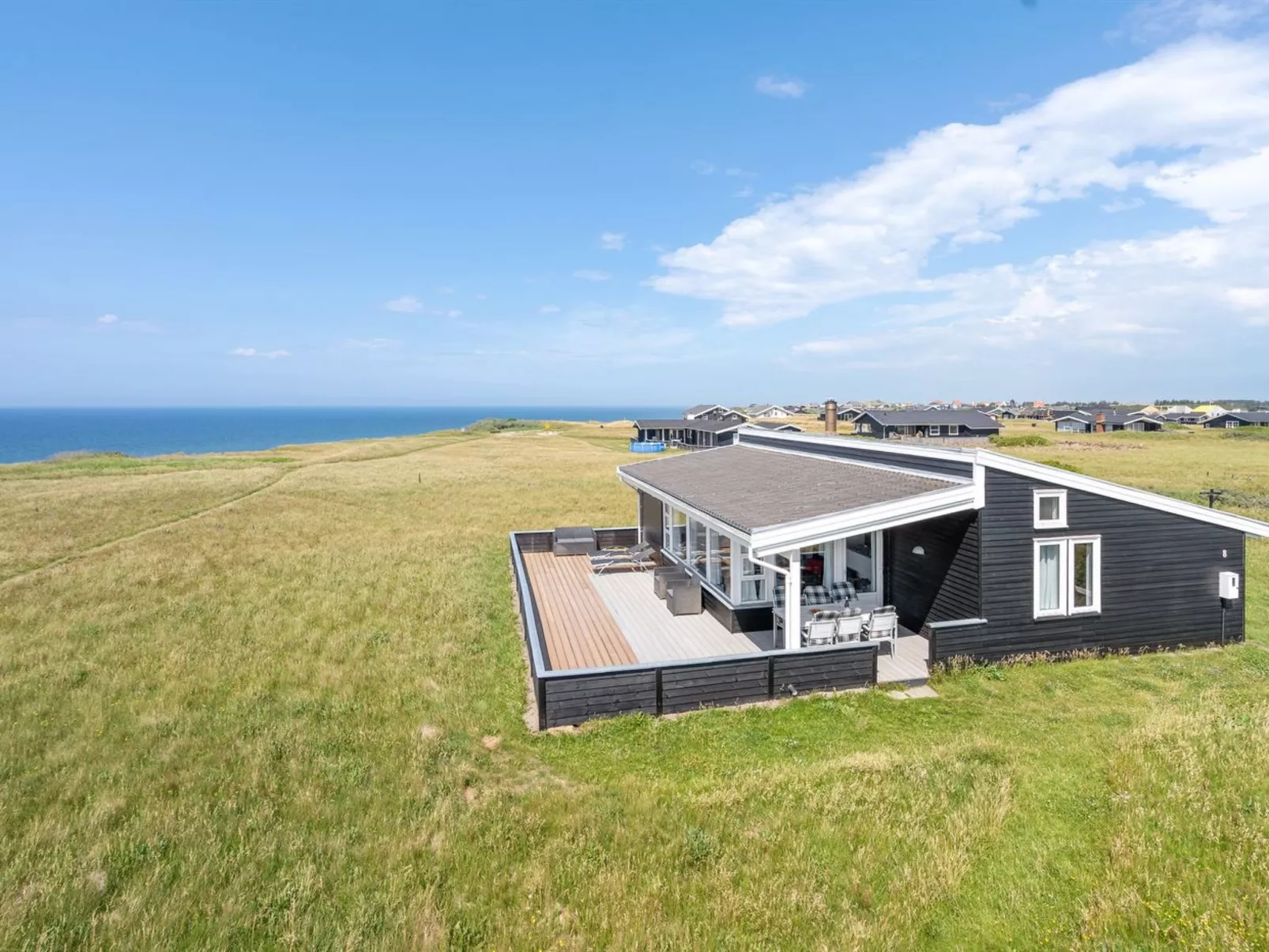 "Dyri" - 75m from the sea-Outside