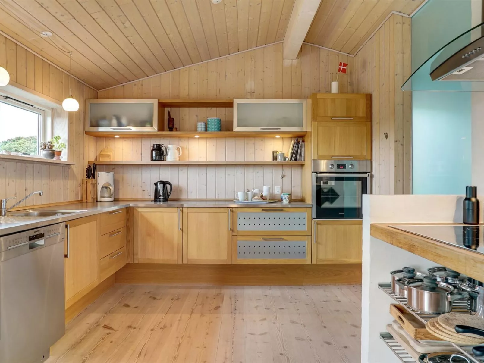 "Josten" - 500m from the sea-Inside