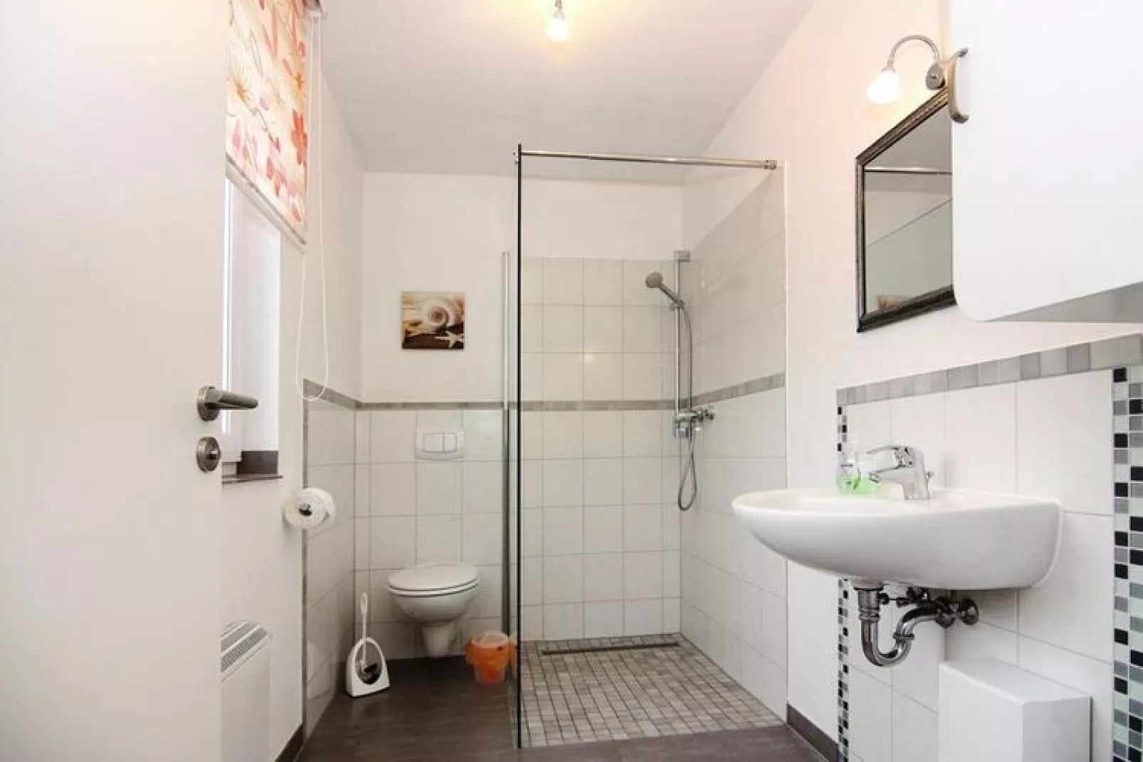 Ferienhaus de Poeler Drift 6 Personen-Bathroom