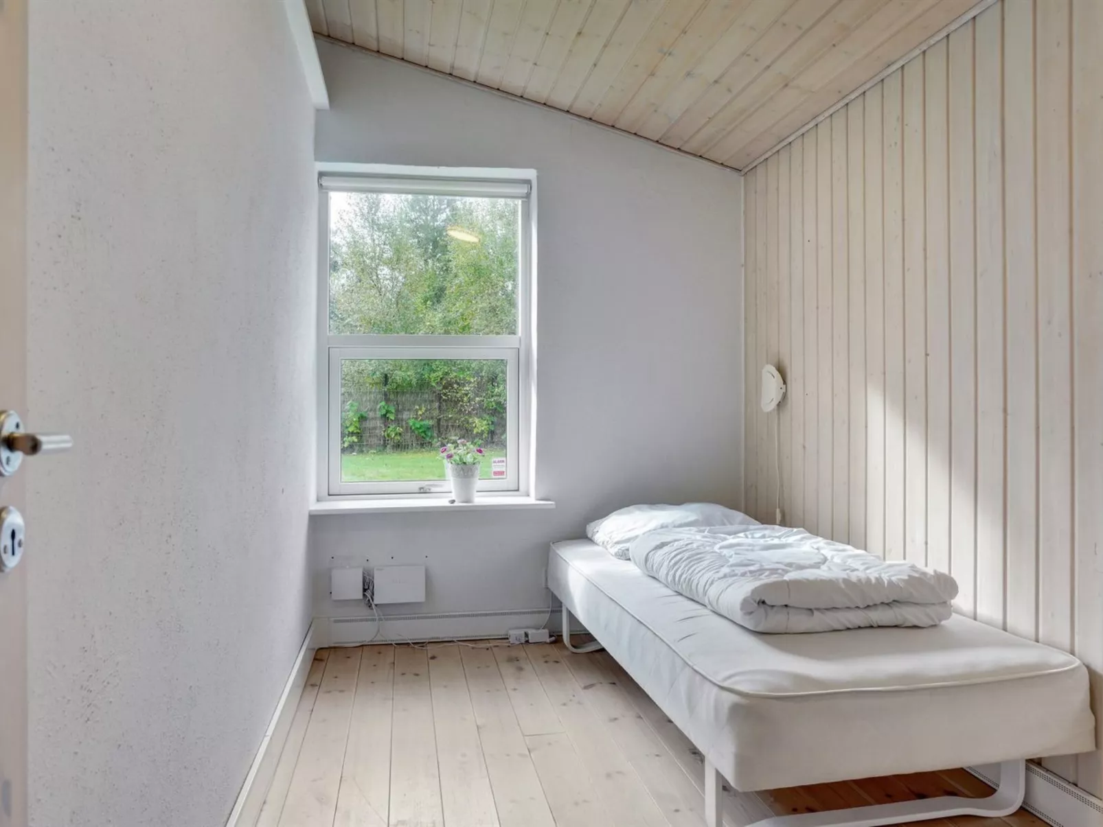 "Fay" - 25m from the sea-Inside