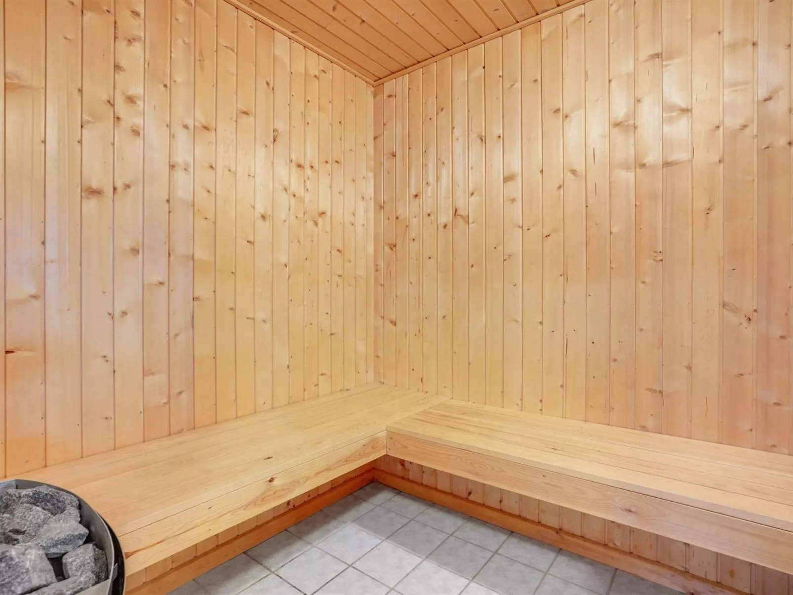 "Midja" - 800m from the sea-Inside