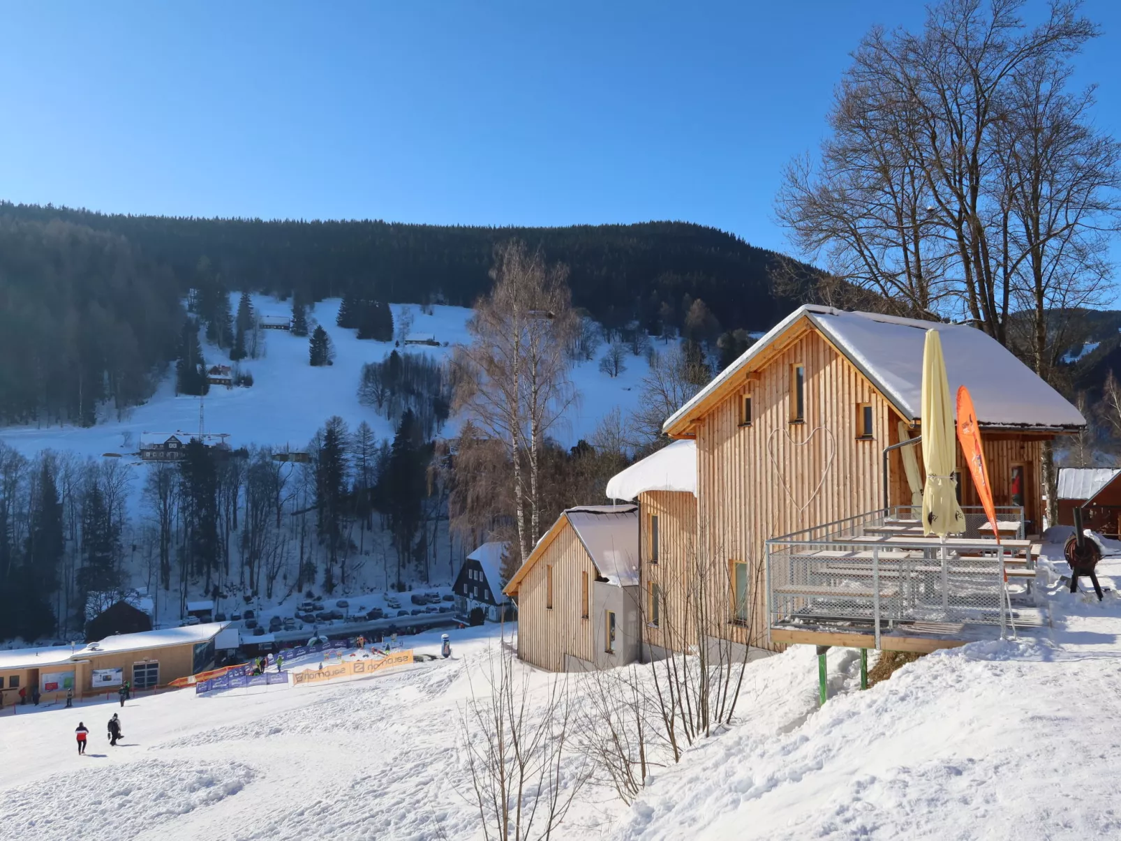 Ski-In Ski-Out Mountain Duplex Portášky2-Outside