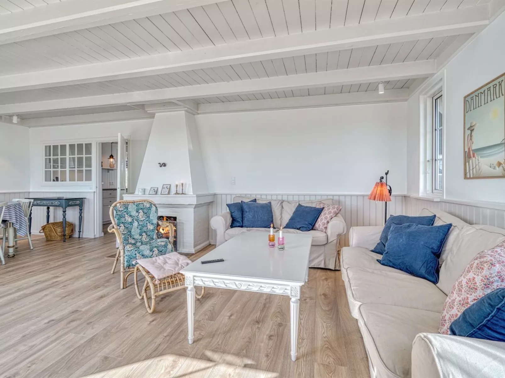 "Sten" - 100m from the sea-Drinnen