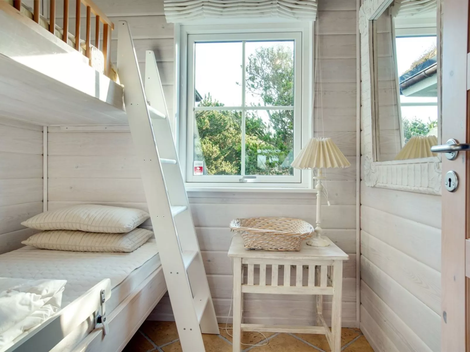 "Rima" - 200m from the sea-Inside