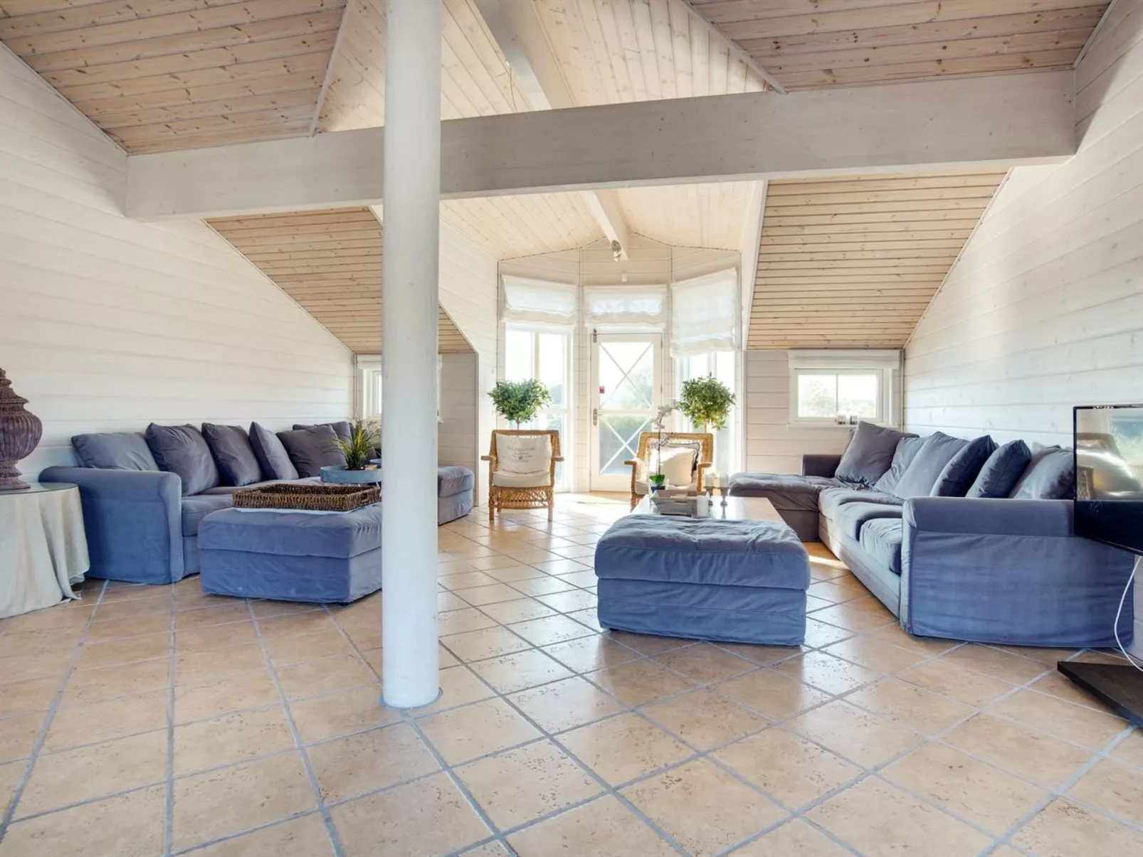 "Rima" - 200m from the sea-Inside