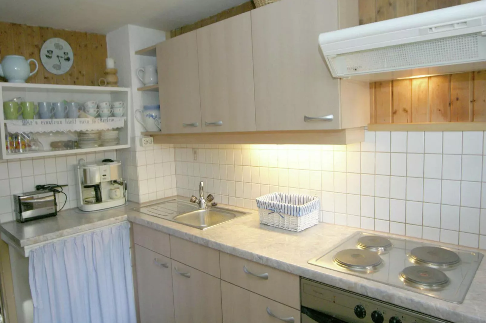 Singer-Kitchen