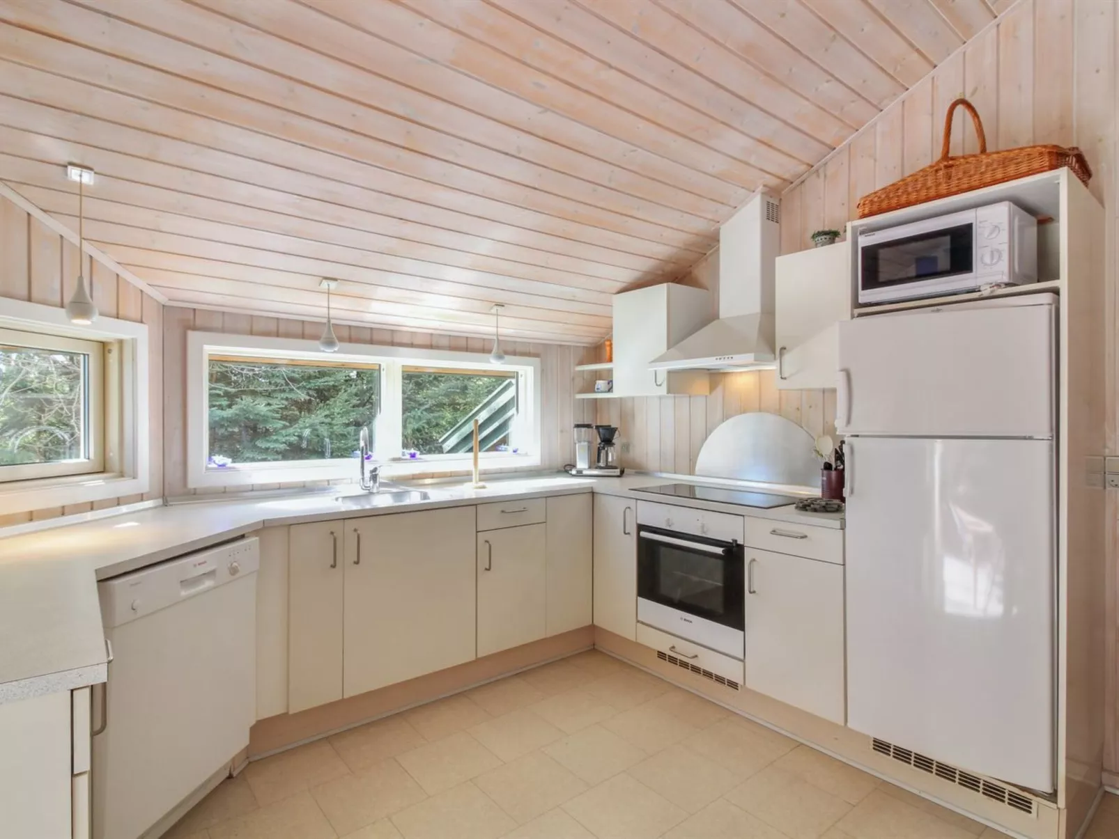 "Adelbrand" - 400m from the sea-Inside