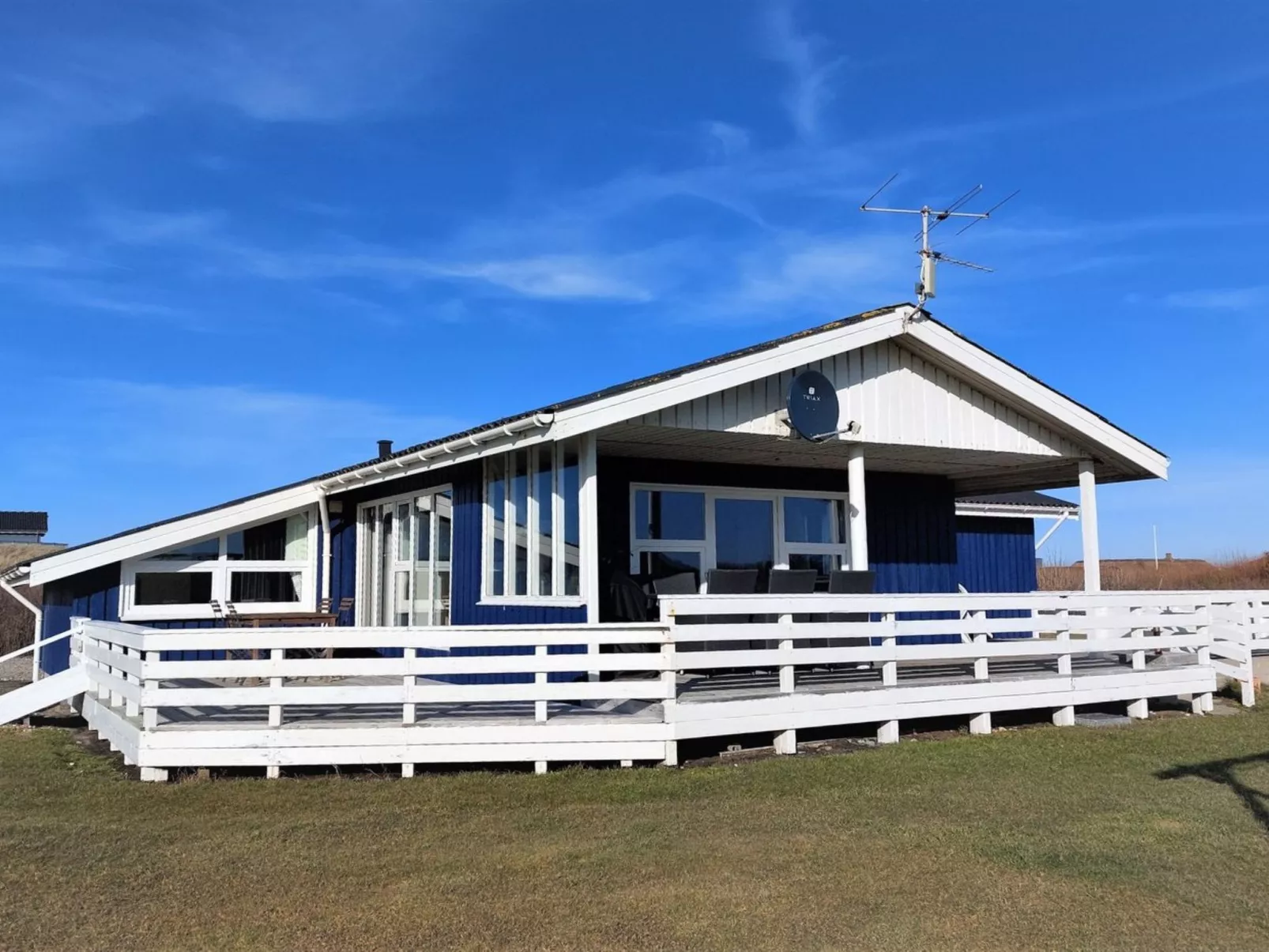 "Ingborg" - 150m from the sea-Outside
