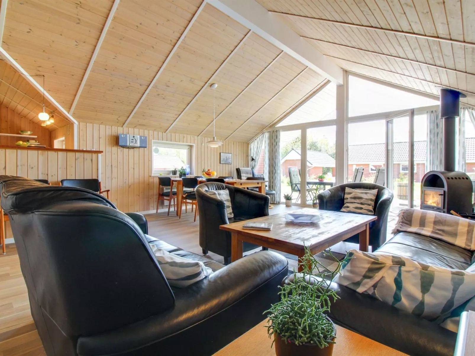 "Erp" - 10km from the sea-Inside