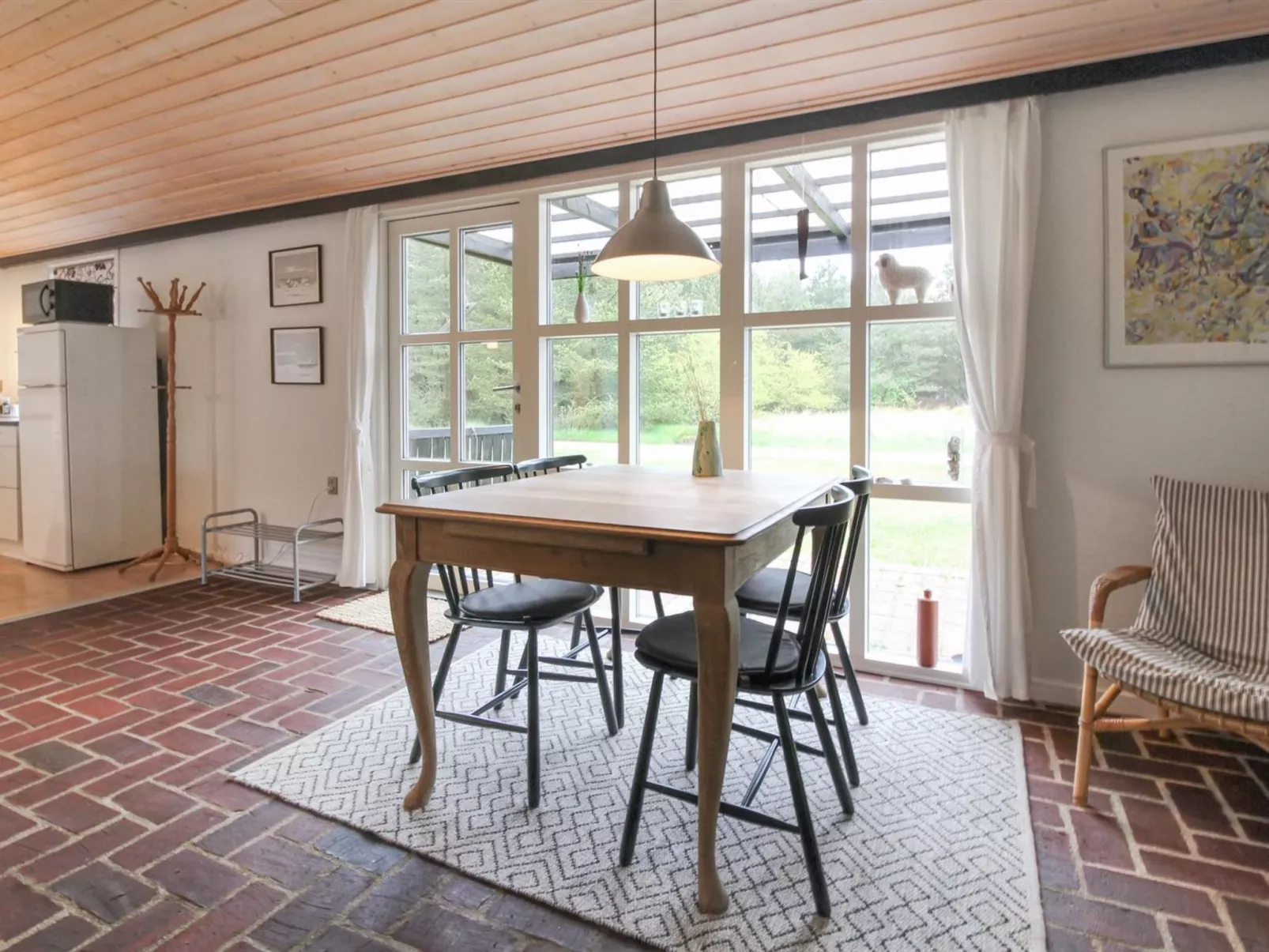 "Thekla" - 3km from the sea-Inside