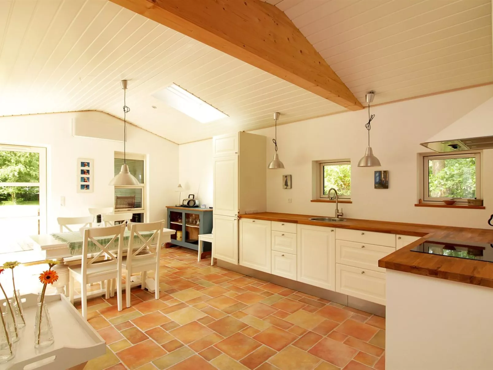 "Jouni" - 500m from the sea-Inside