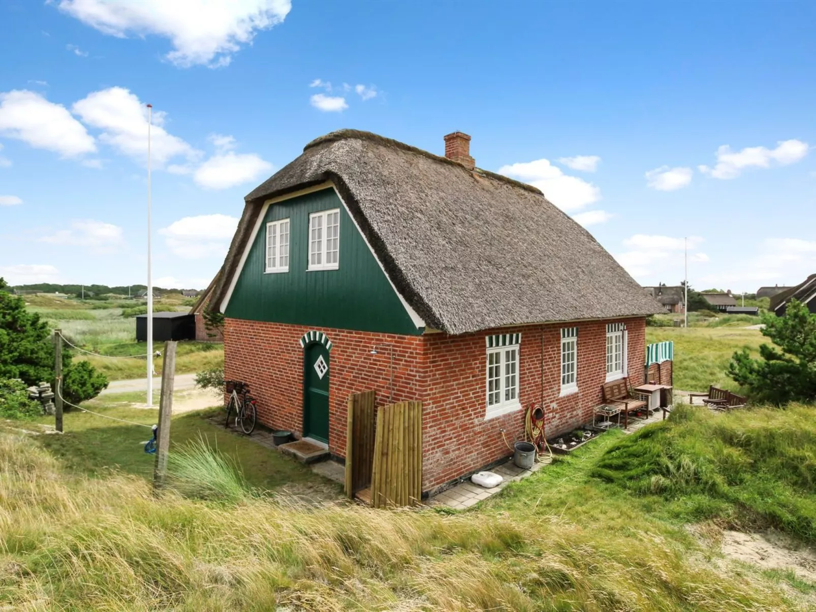 "Liselott" - 300m from the sea-Outside