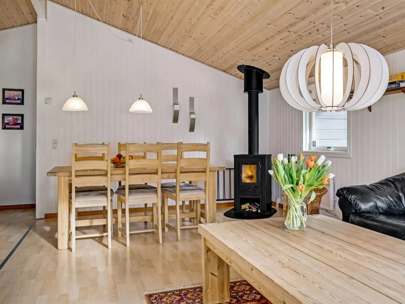 "Eli" - 1.4km from the sea-Inside
