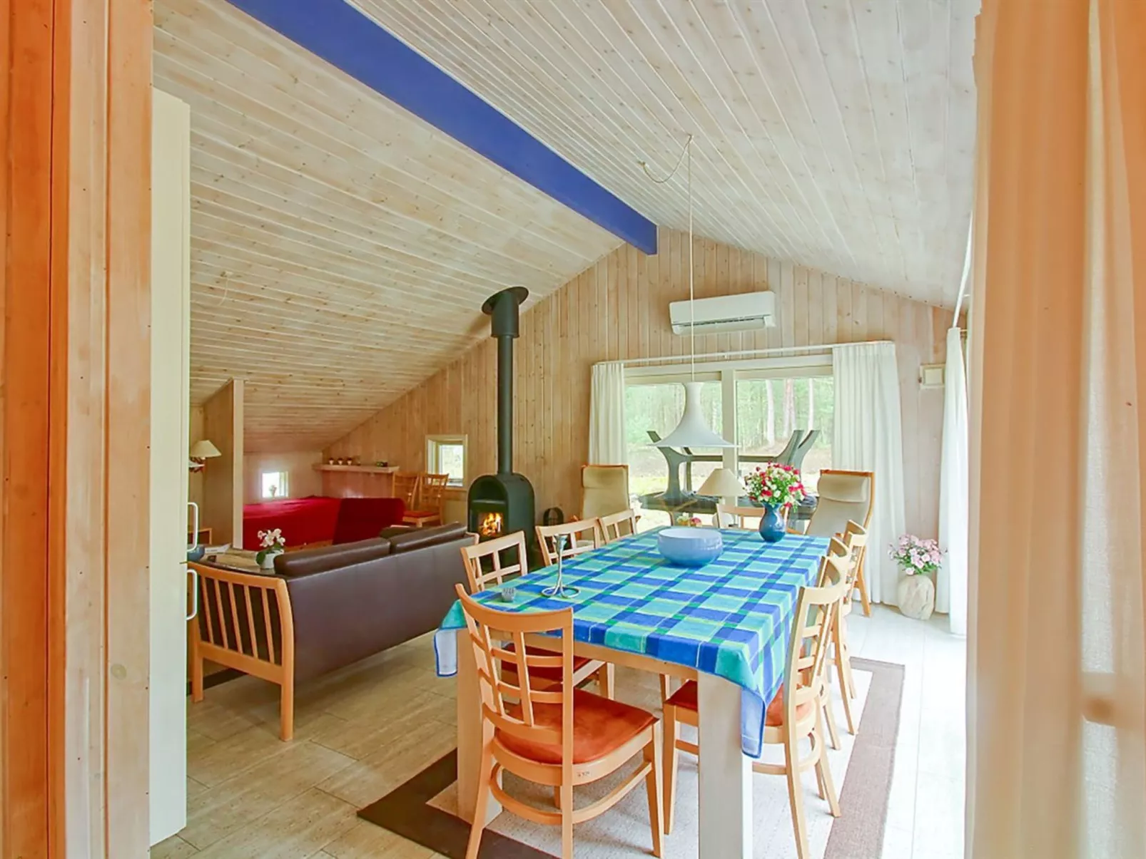 "Sylvia" - 700m from the sea-Inside