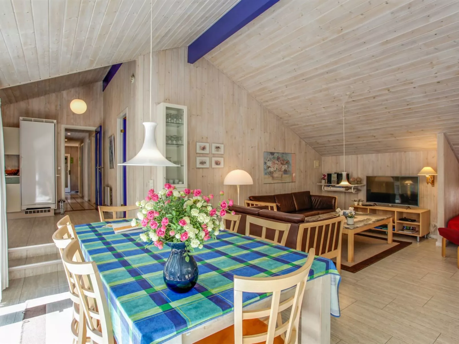 "Sylvia" - 700m from the sea-Inside