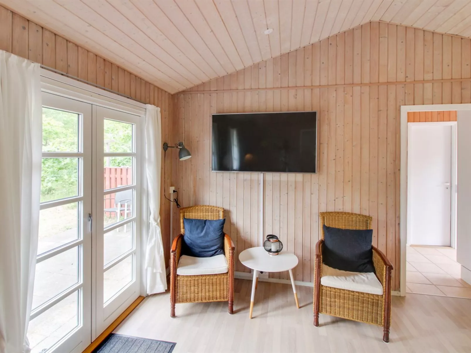 "Patti" - 150m from the sea-Inside