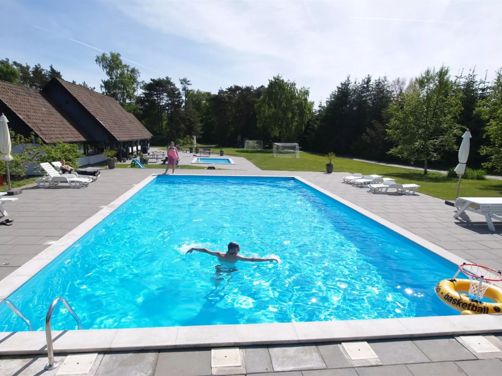 "Patti" - 150m from the sea-Outside