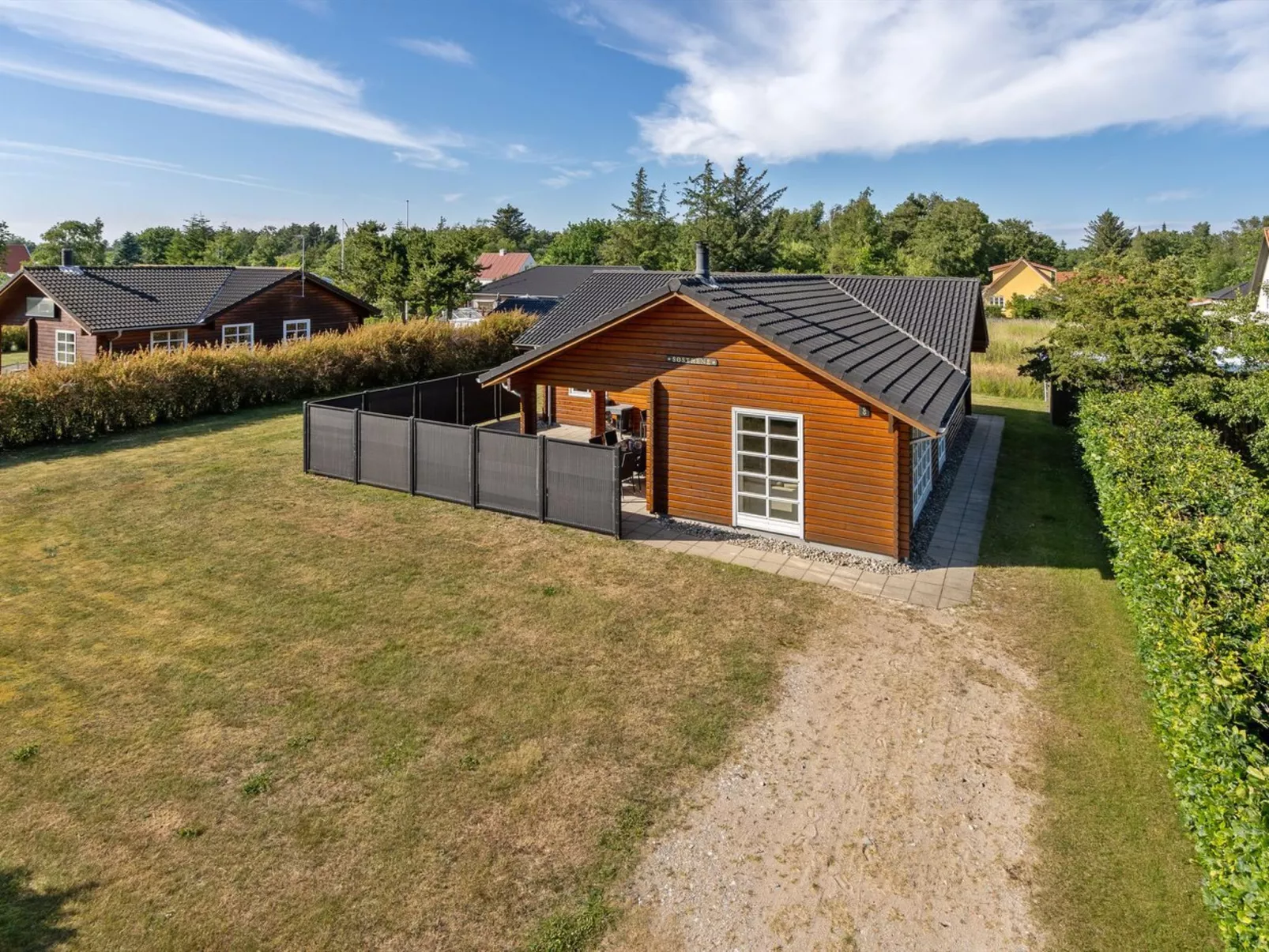 "Brigitta" - 1.5km from the sea-Outside