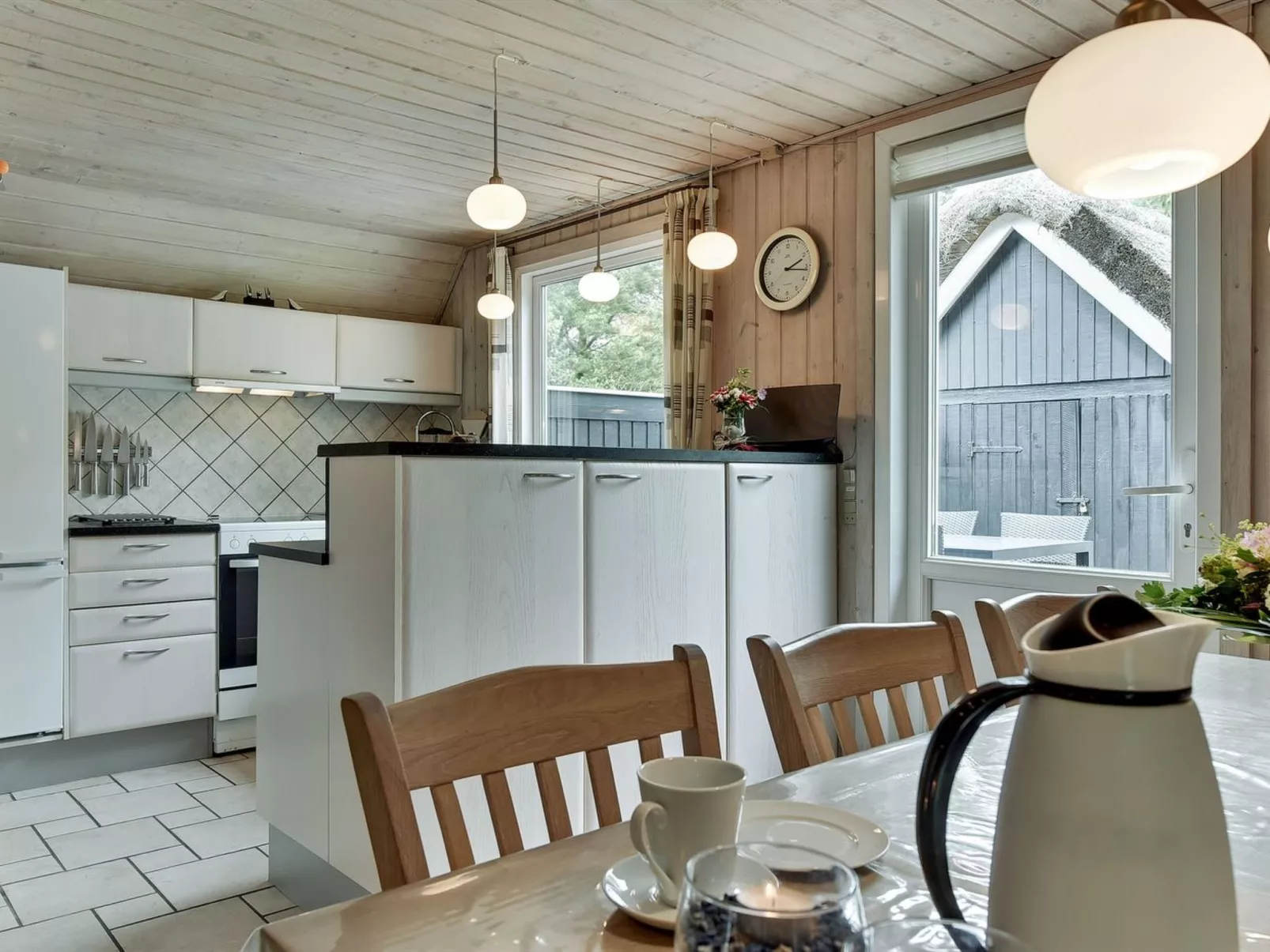 "Patrik" - 1.4km from the sea-Inside