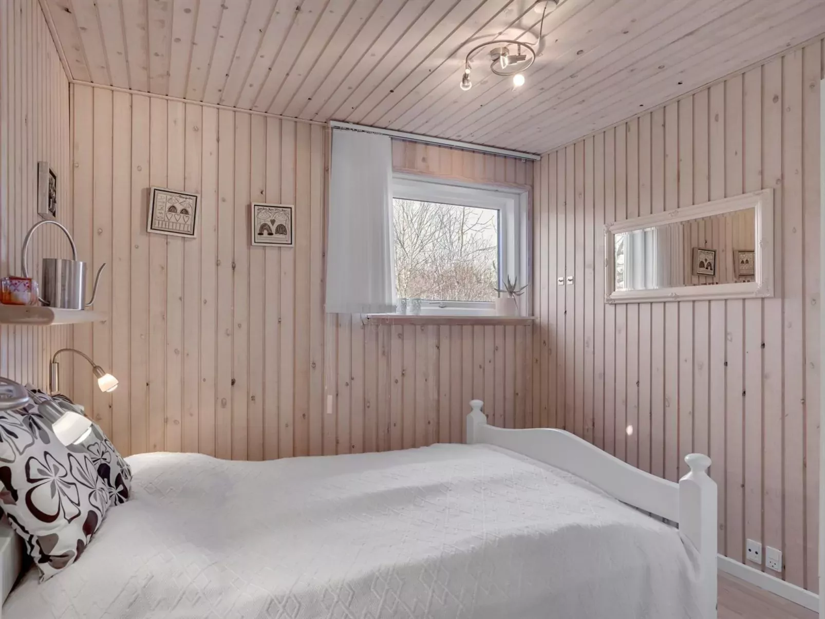"Mikko" - 2.2km from the sea-Inside