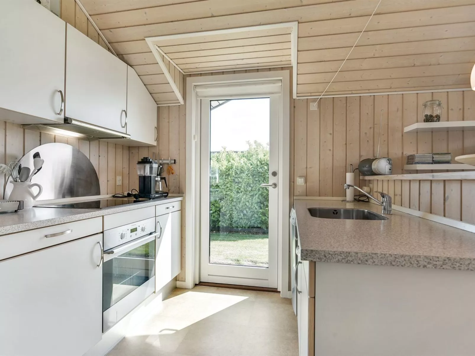 "Rathi" - 250m from the sea-Inside