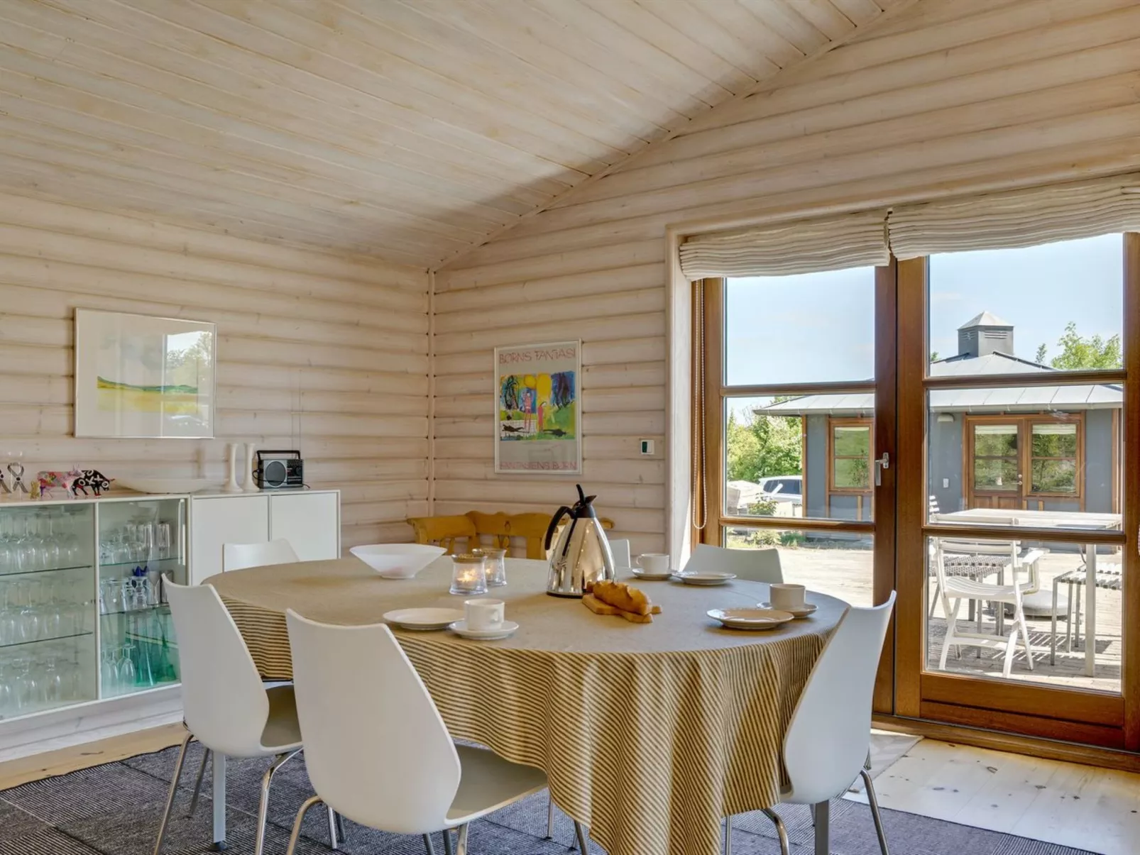 "Øthkil" - 93m from the sea-Inside