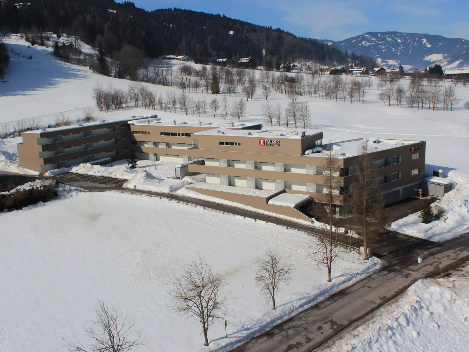 Penthouse mit 3 Schlafzimmern & Pool-Outside