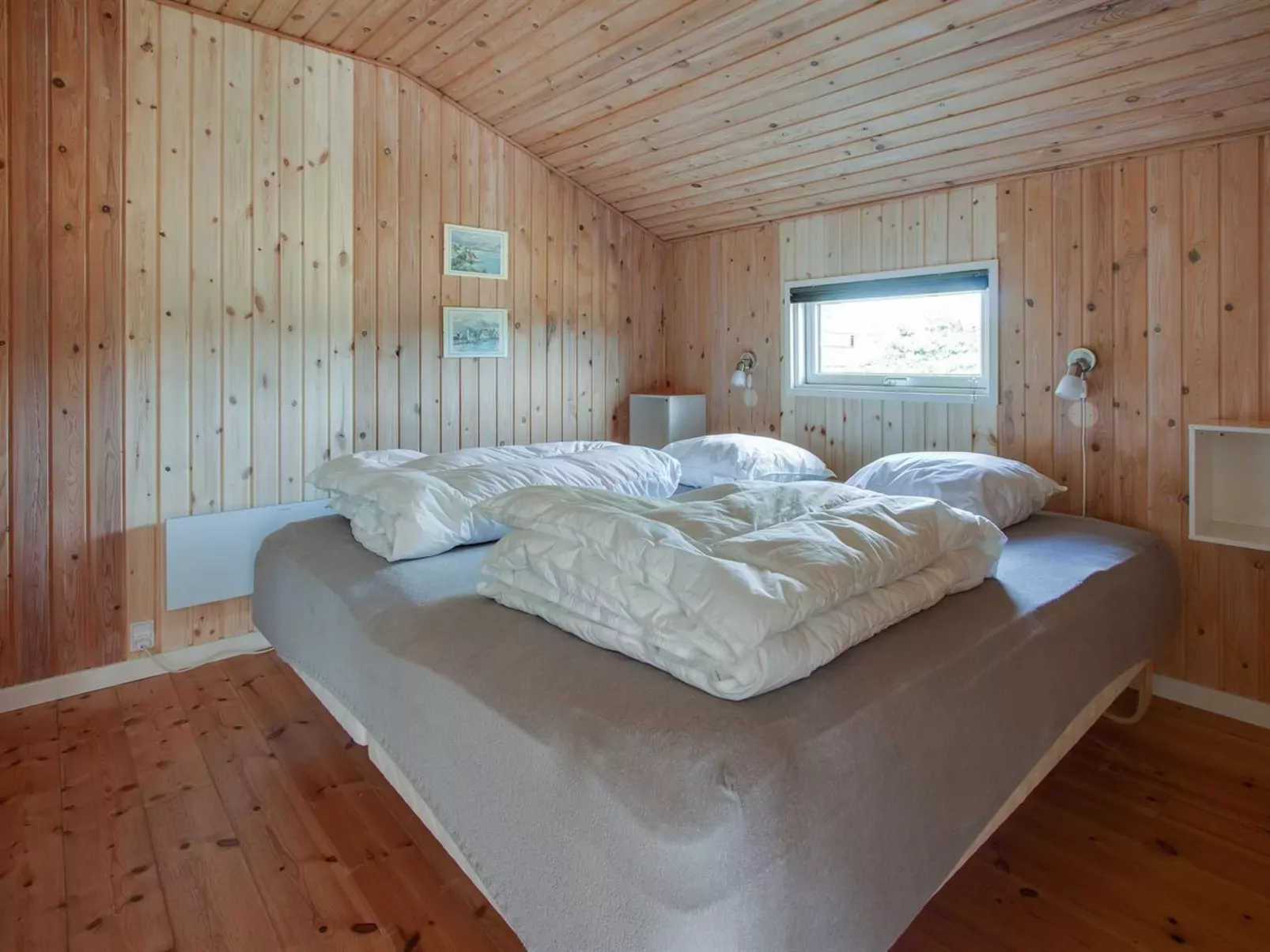 "Eilert" - 250m from the sea-Inside