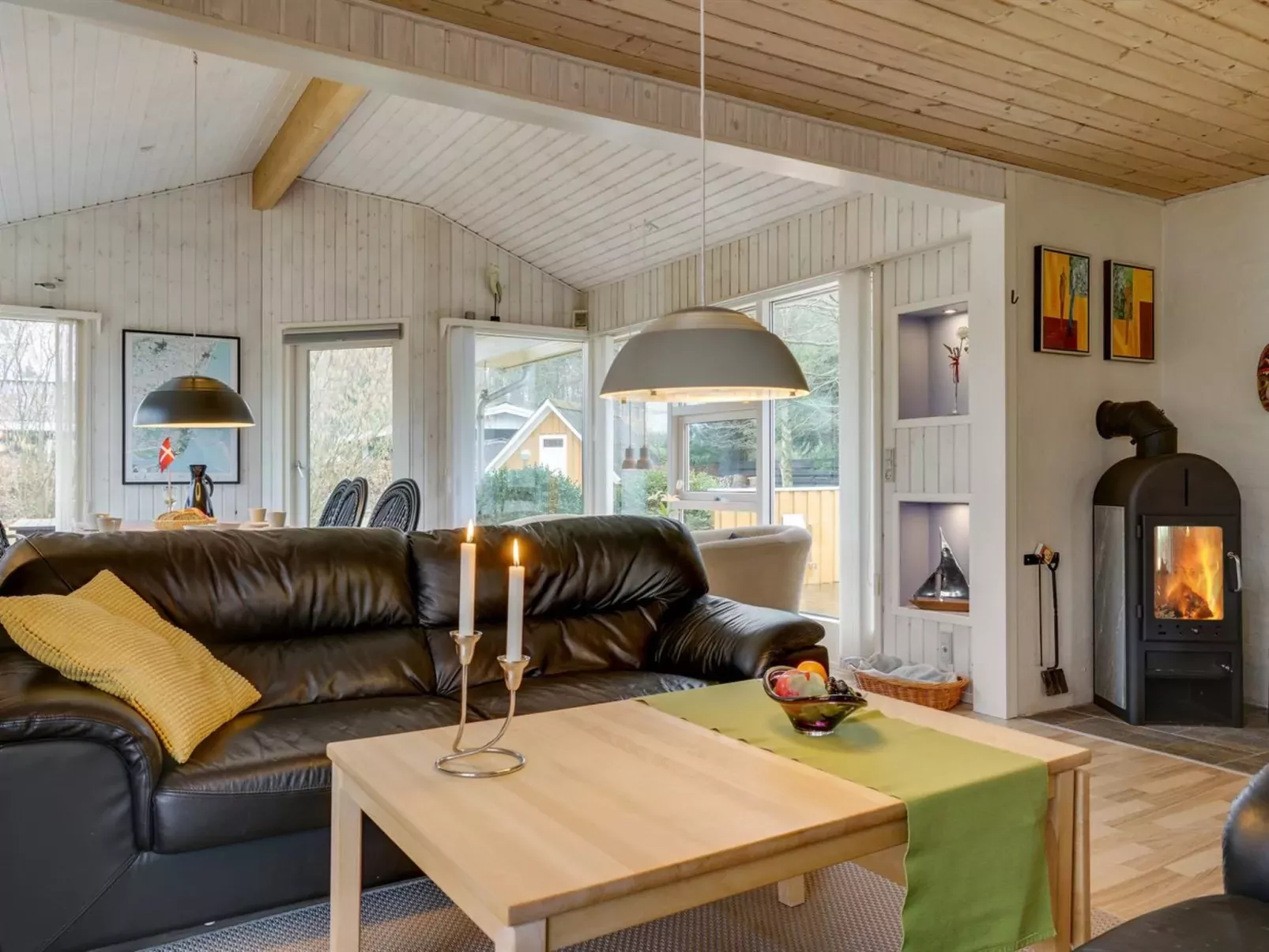 "Nico" - 1.1km from the sea-Inside
