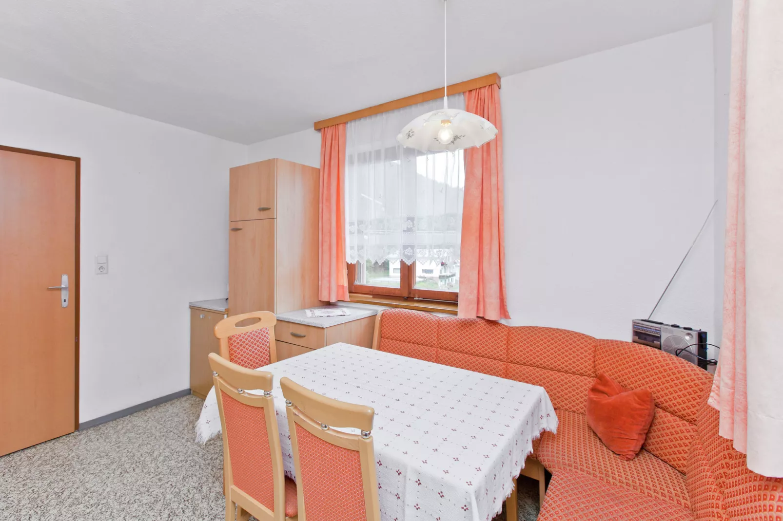 Neururer-Dining room