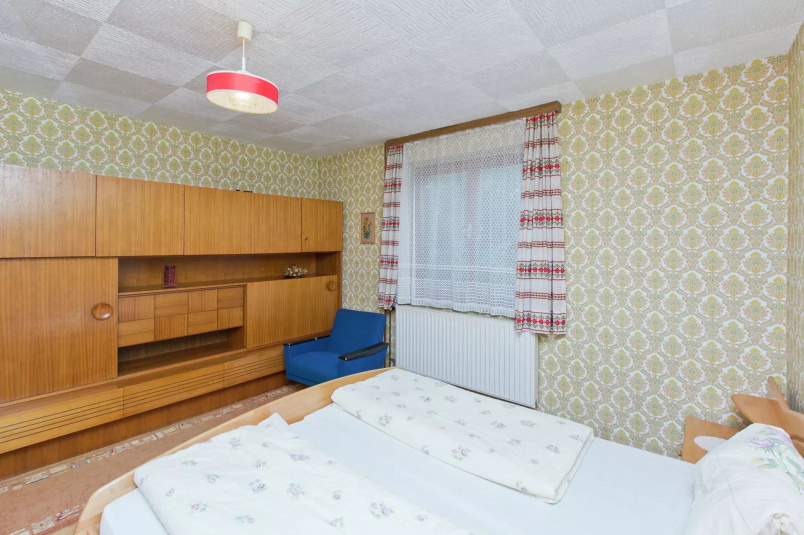 Neururer-Bedroom