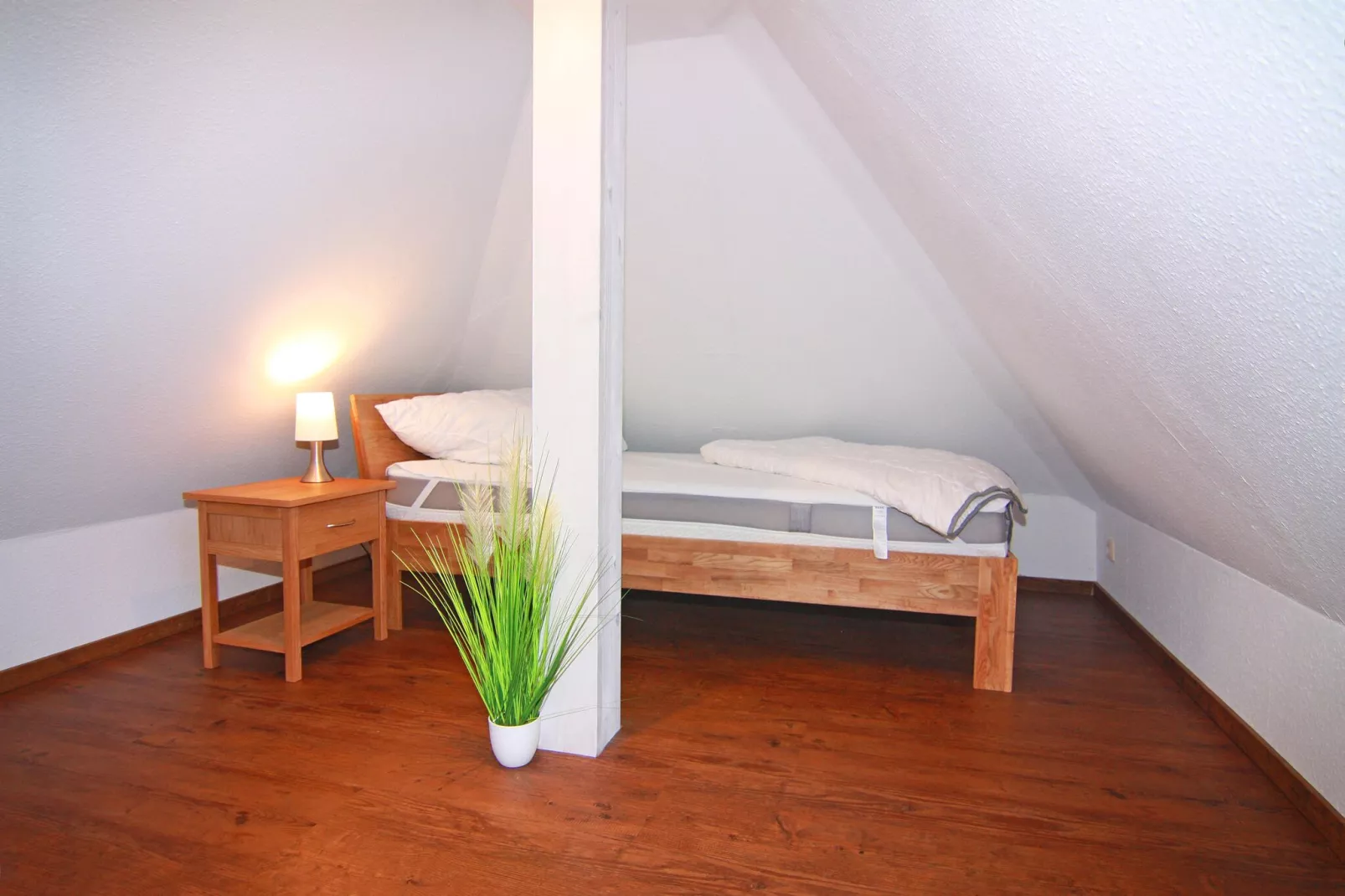 DHH Dünenhaus II rechts-Bedroom