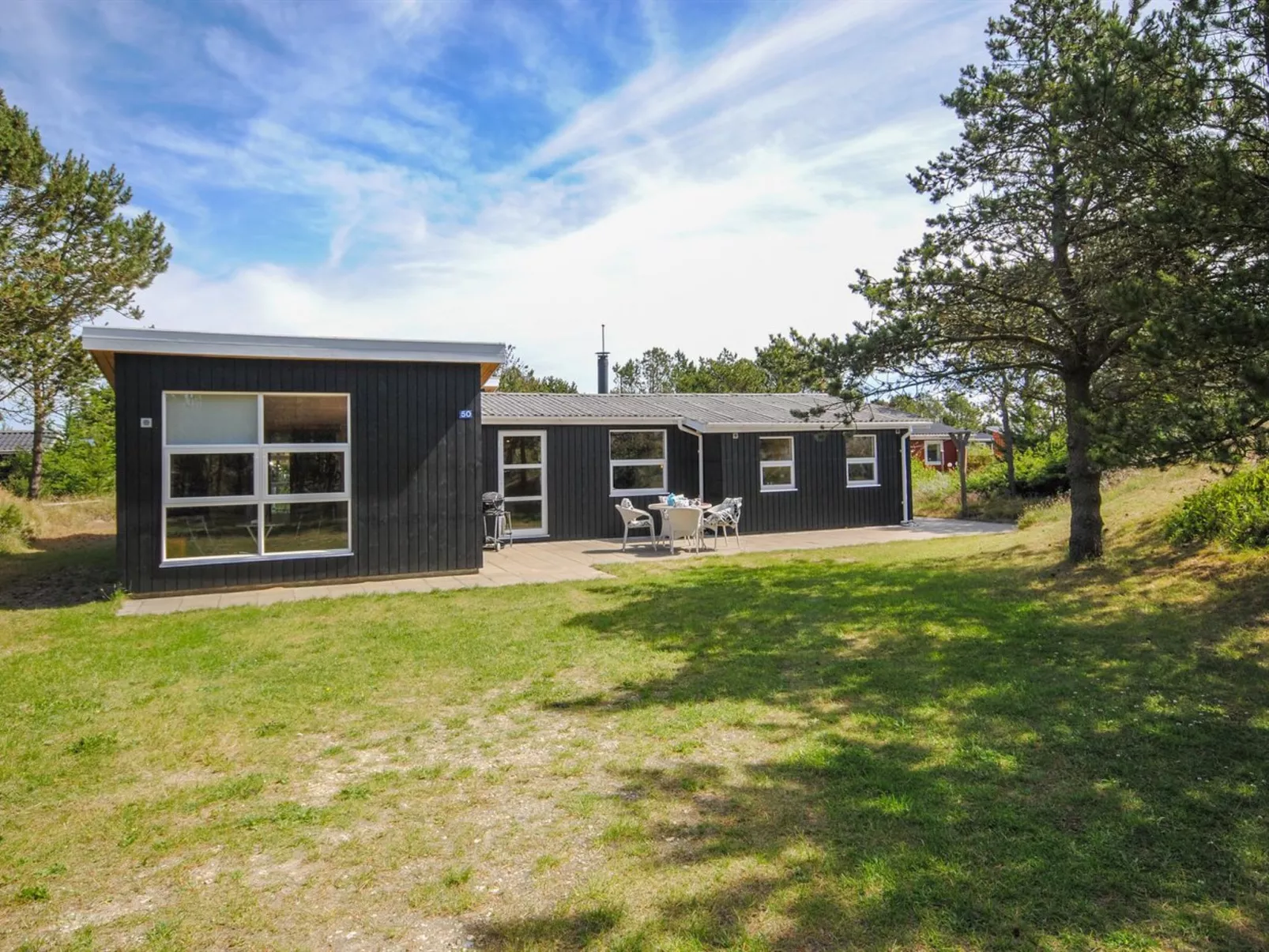 "Eroll" - 1.8km from the sea-Outside