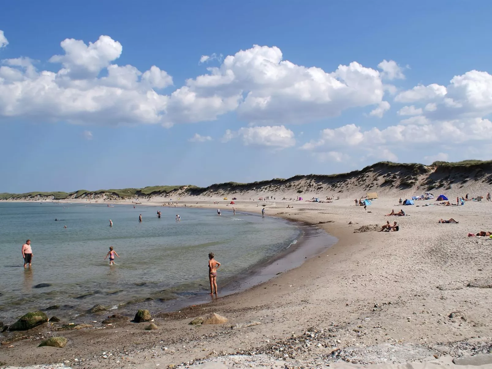 "Eroll" - 1.8km from the sea-Outside