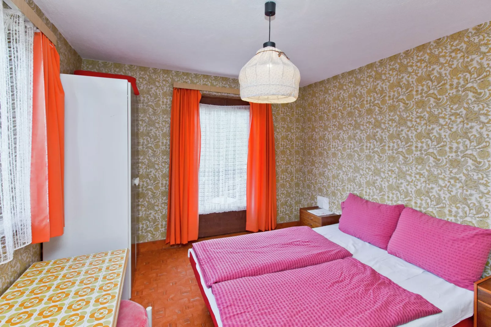 Neururer-Bedroom
