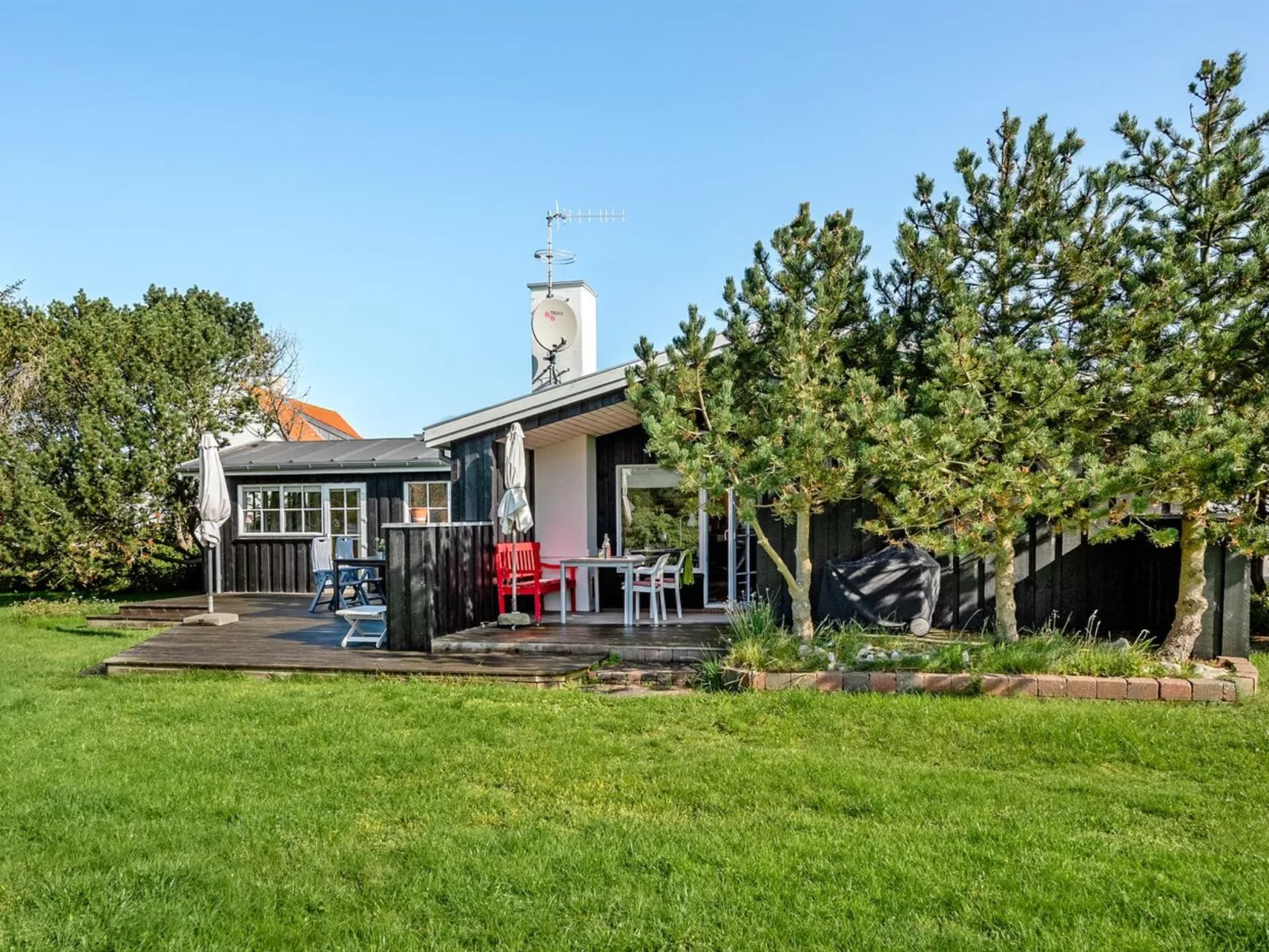 "Vivina" - 250m from the sea-Outside
