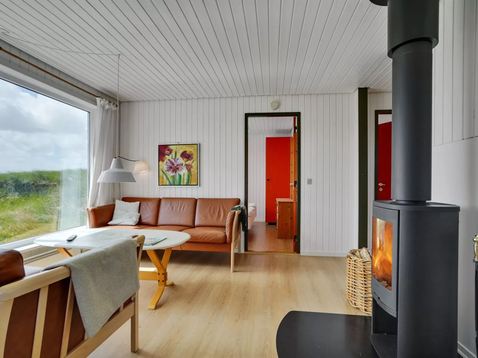 "Usko" - 250m from the sea-Inside