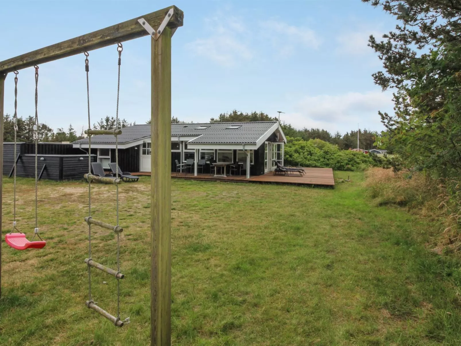 "Nienke" - 700m from the sea-Outside
