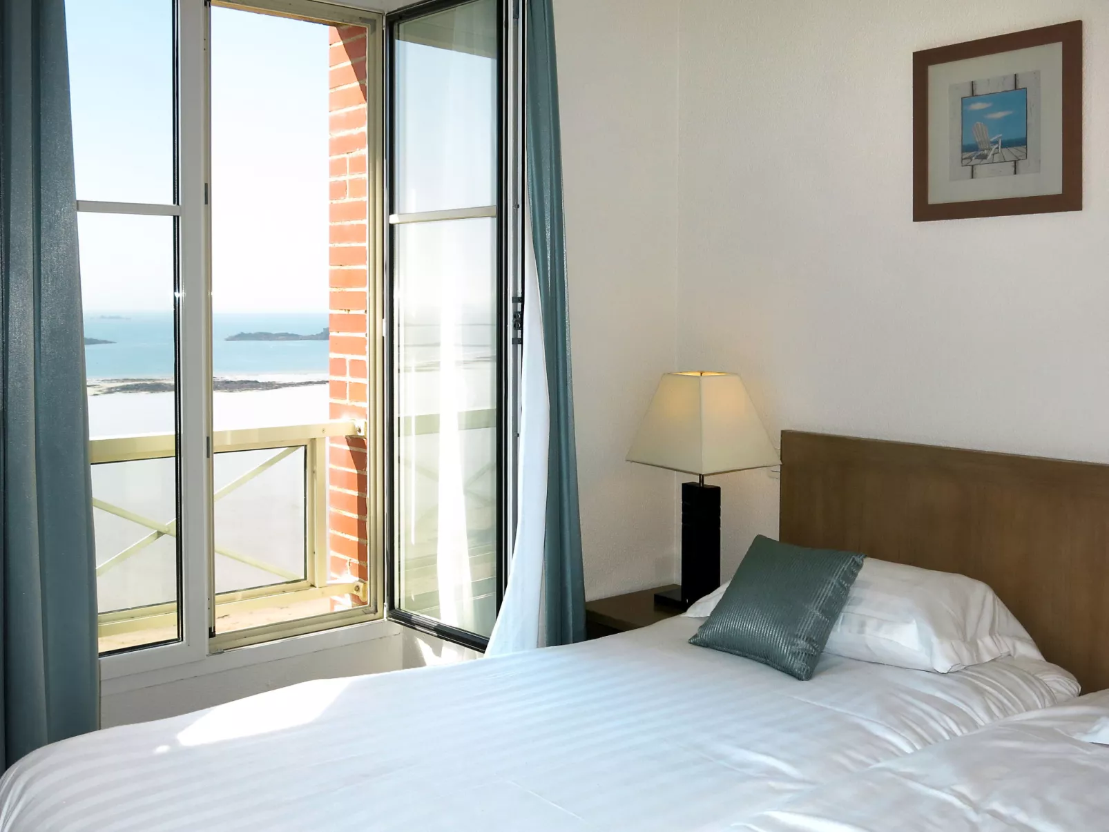 Reine Marine - T3 Balcon Lat. Mer-Inside