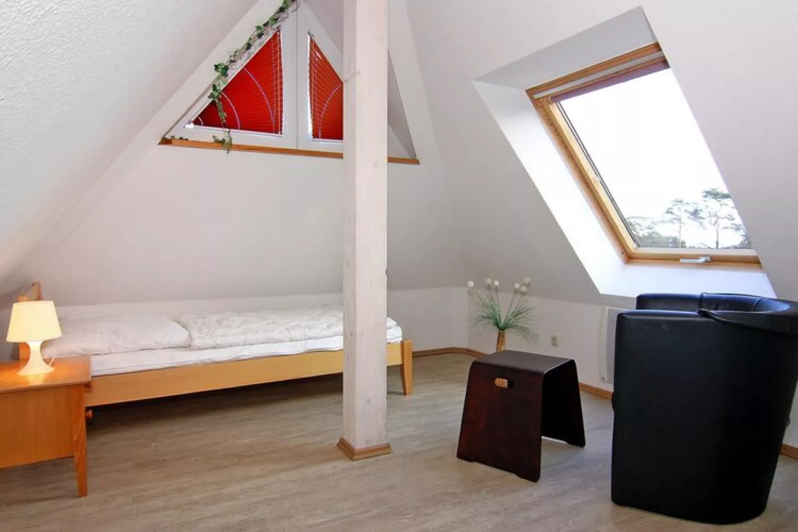 DHH Ostseehaus  I links-Bedroom