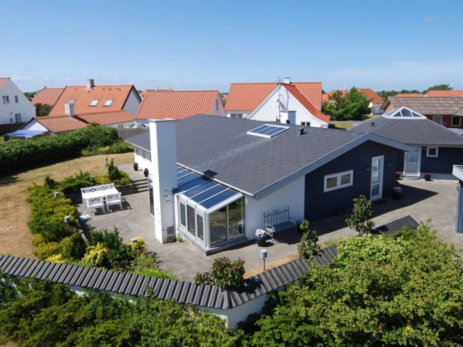 "Frethi" - 350m from the sea