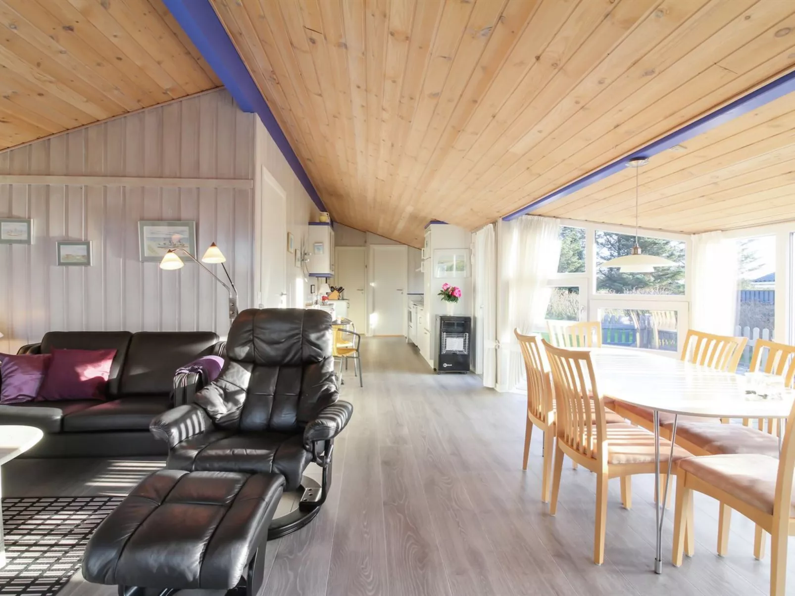 "Engelbrecht" - 400m from the sea-Inside