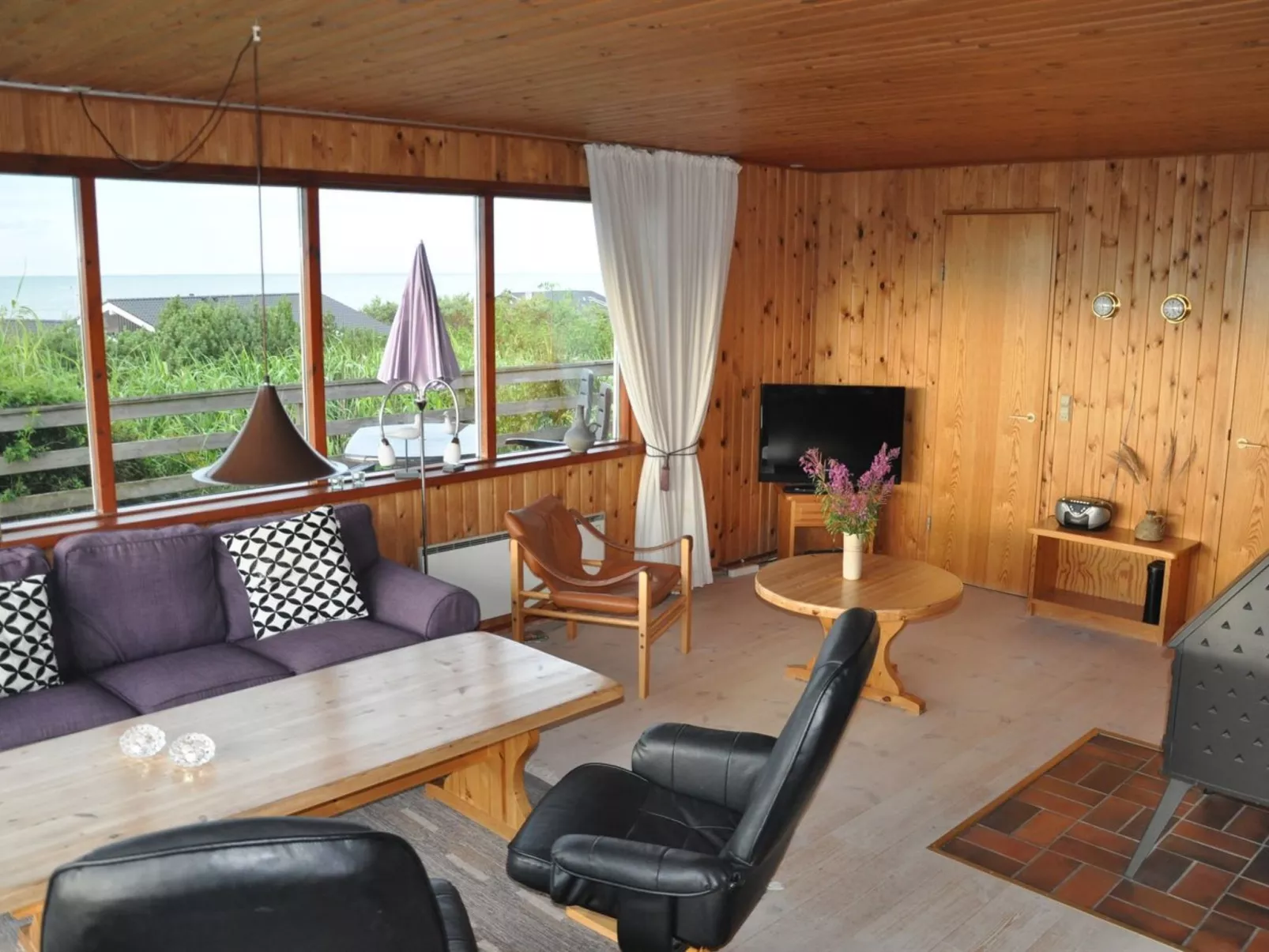 "Frender" - 150m from the sea-Drinnen