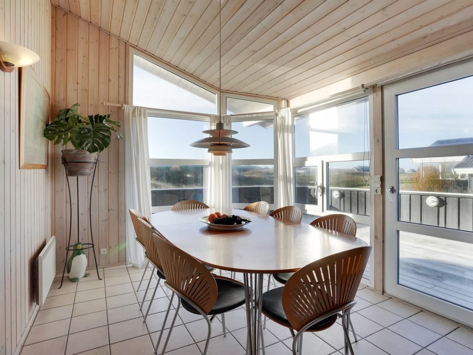 "Ellen" - 289m from the sea-Inside