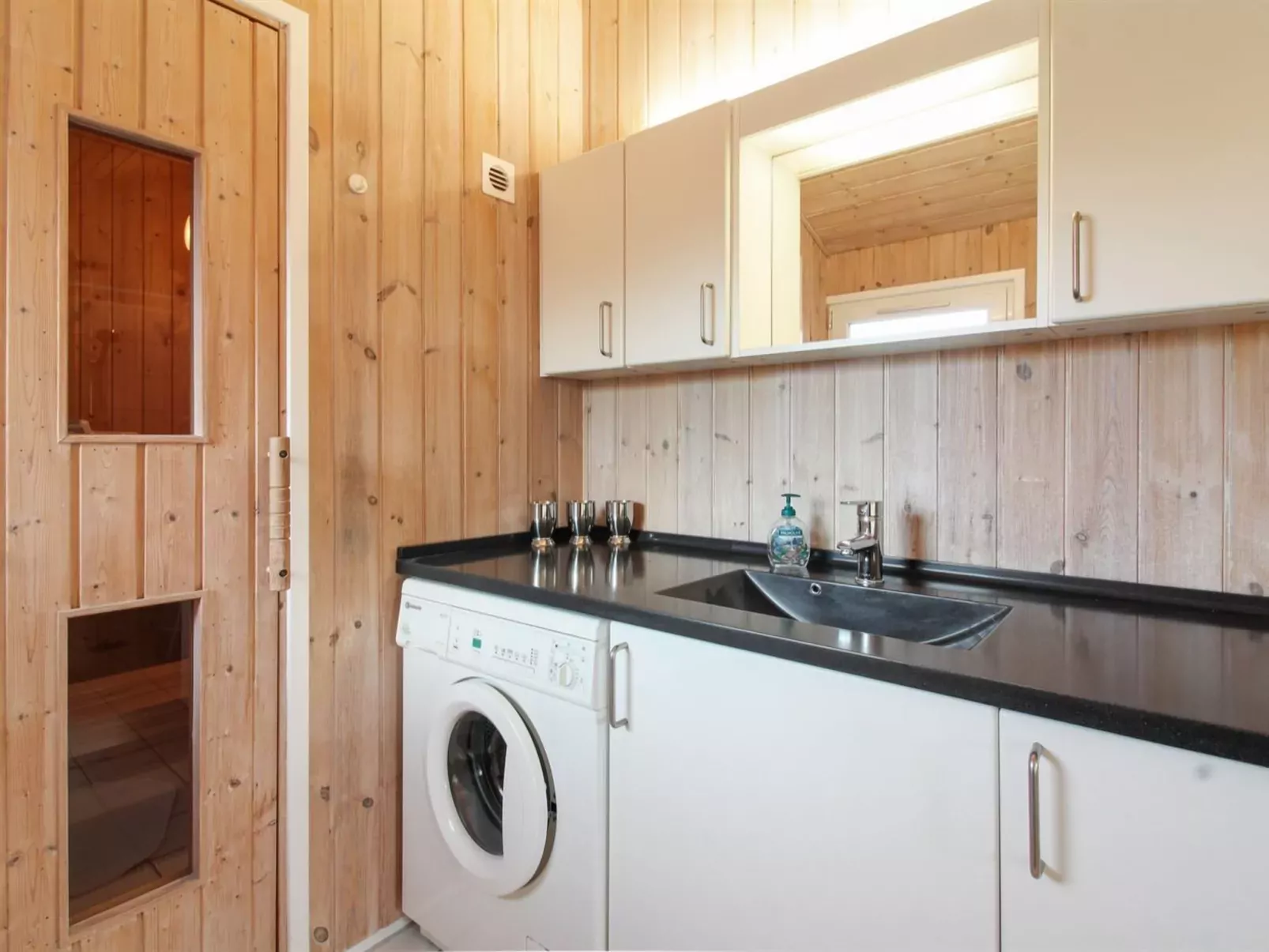 "Diderik" - 300m from the sea-Inside