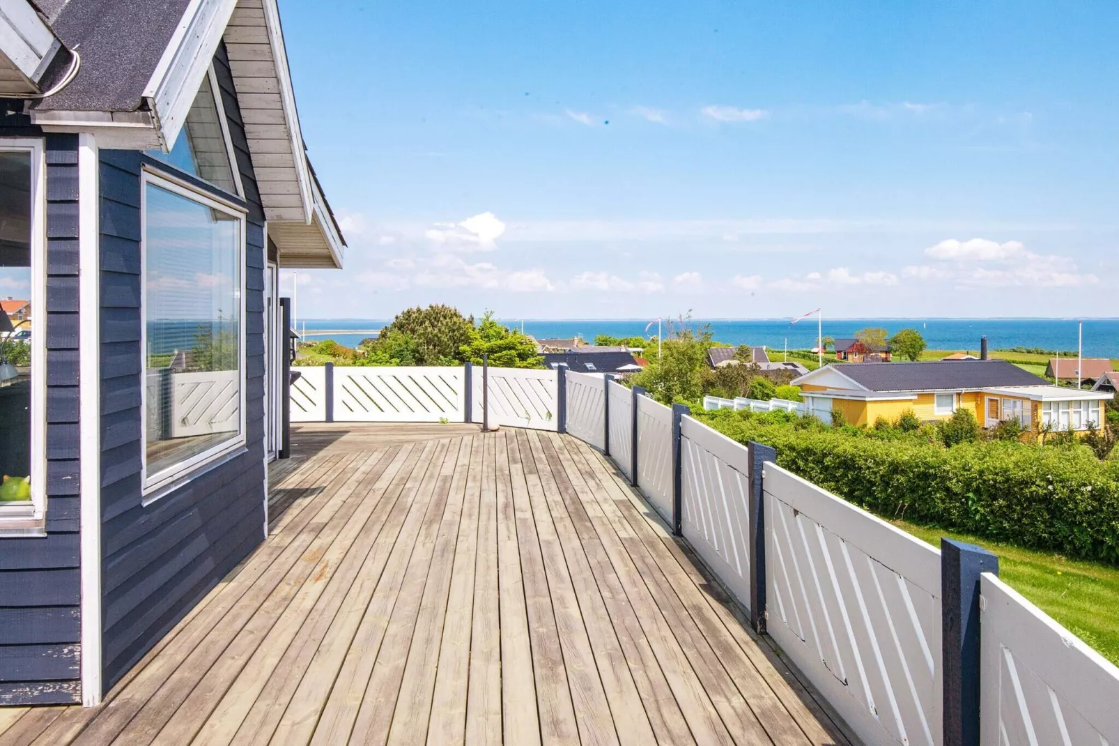 8 person holiday home in Lemvig-By Traum