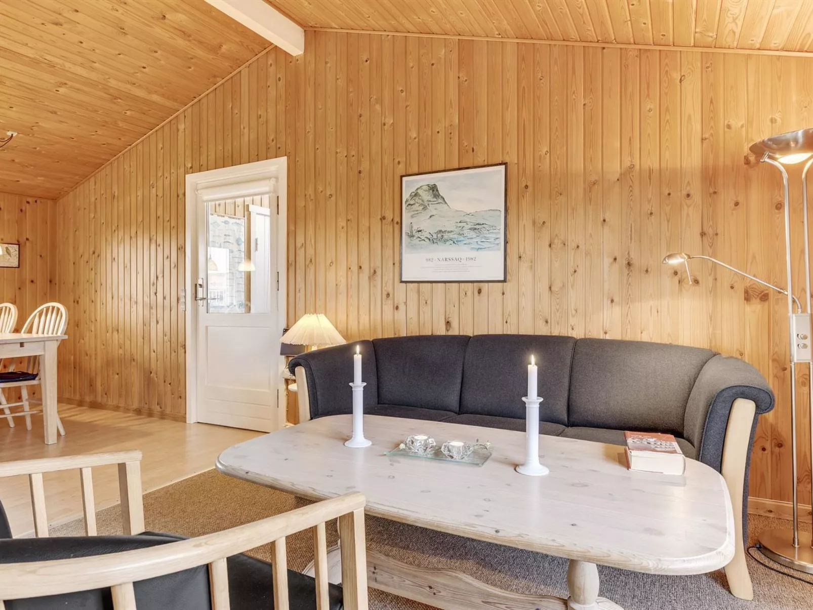"Siri" - 400m from the sea-Inside